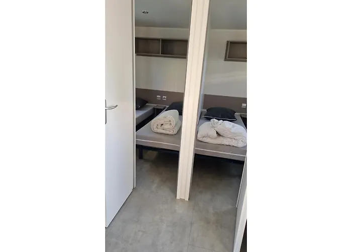 Mobil-home Clim, Tv, Ll La Carabasse 4 Etoiles - Mh-a013 * Vias